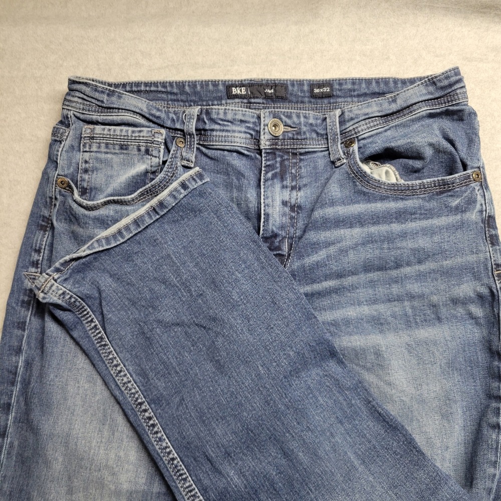 BKE Jake Mens Straight Leg Jeans 36x32 Blue Medium Wash Denim Stretch Casual - Picture 1 of 10